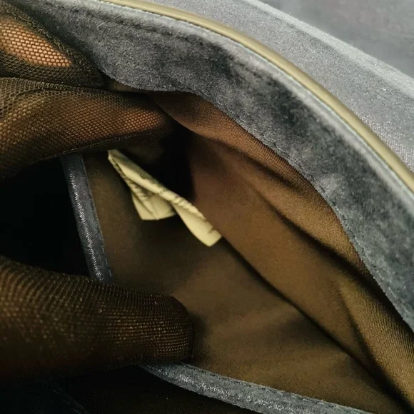 Versace Gold Palazzo Sultan Medusa Swarovski Crystal. - Picture 9 of 10